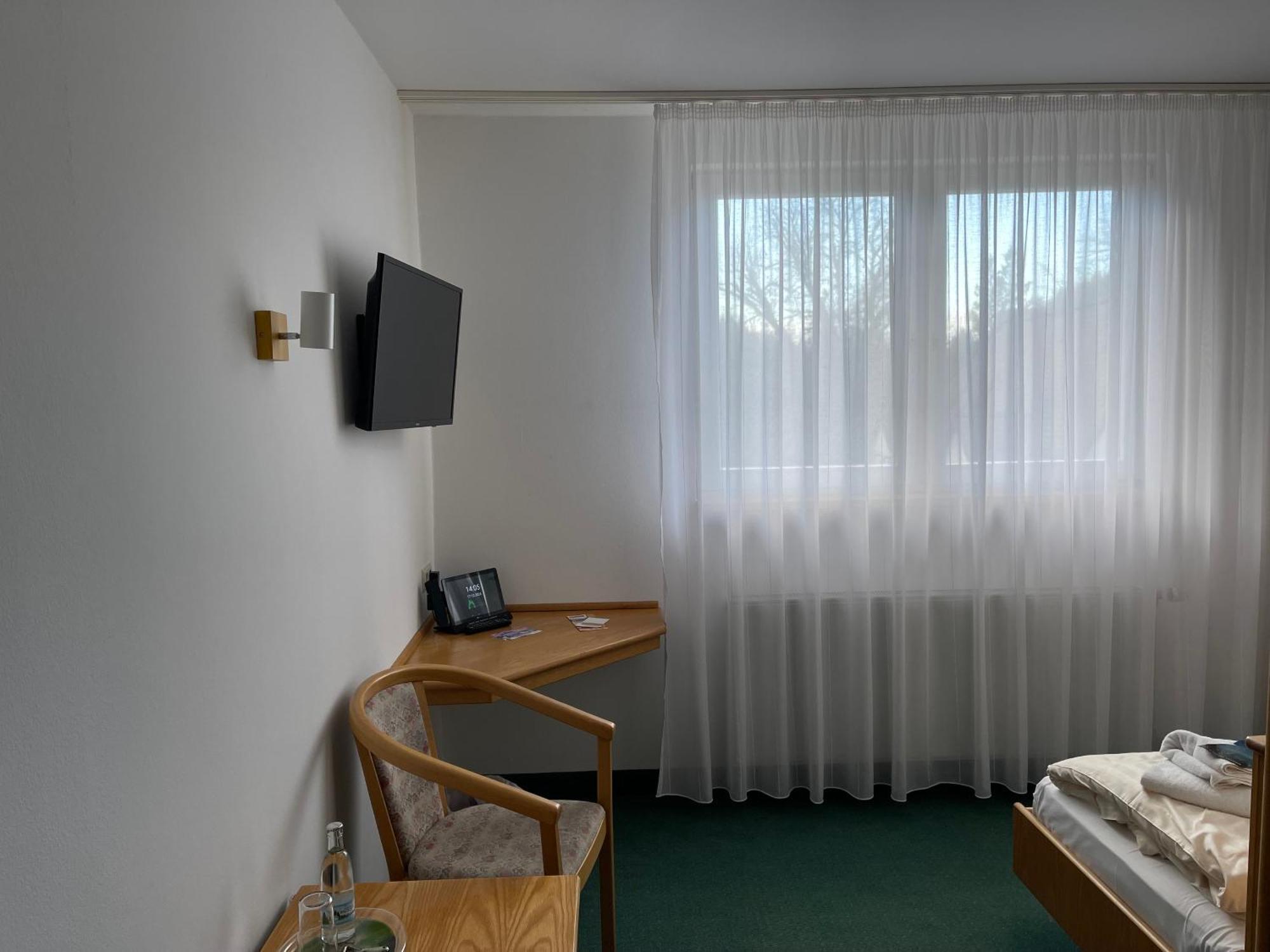 Waldhotel Linzmuehle Kahla  المظهر الخارجي الصورة
